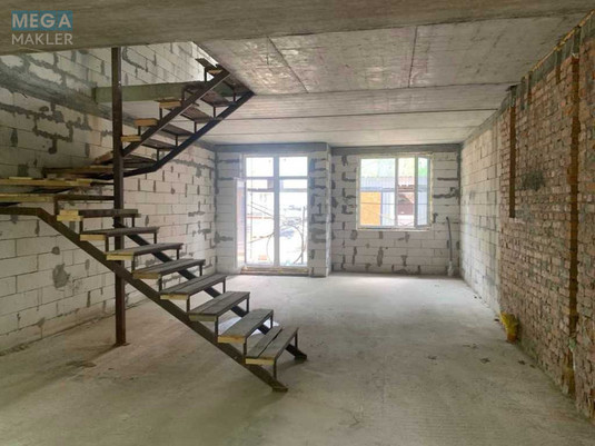 Продаж дома, 3&nbsp;поверху, 179&nbsp;кв.м, 5&nbsp;кімнат, ділянка 1,80&nbsp;сотка, <a class="location-link" href="/kiev/" title="Недвижимость Київ">Київ</a>, <a class="location-link" href="/kiev/obolonskij/" title="Недвижимость Оболонський район">Оболонський р-н</a>, Лісна вул., 81а (изображение 6)