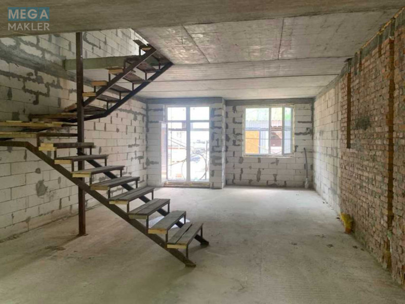 Продаж дома, 3 поверху, 179 кв.м, 5 кімнат, ділянка 1,80 сотка, <a class="location-link" href="/kiev/" title="Недвижимость Київ">Київ</a>, <a class="location-link" href="/kiev/obolonskij/" title="Недвижимость Оболонський район">Оболонський р-н</a>, Лісна вул., 81а (изображение 6)