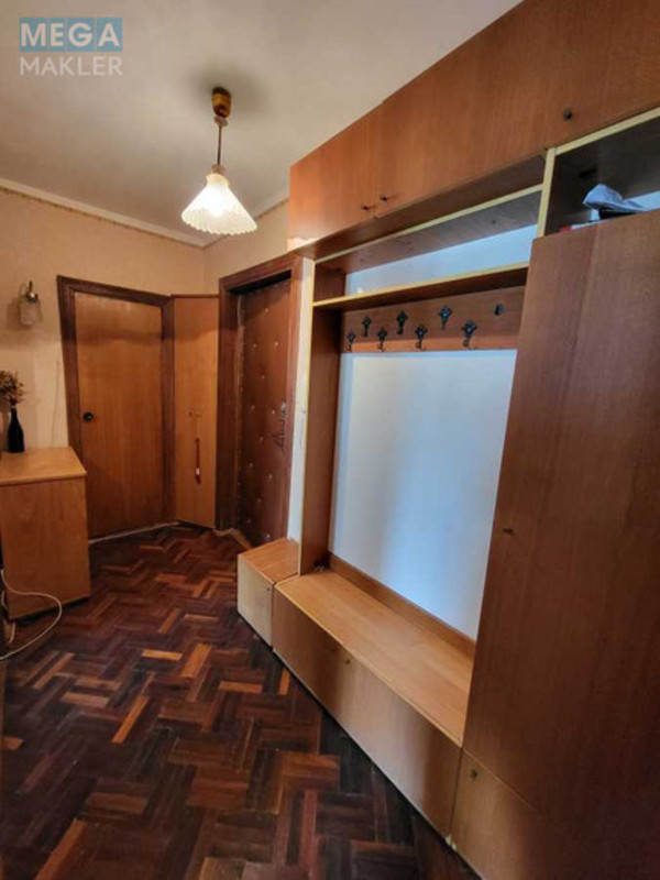 Оренда 1 кімнатної квартири, <a class="location-link" href="/kiev/" title="Недвижимость Київ">Київ</a>, <a class="location-link" href="/kiev/desnyanskij/" title="Недвижимость Деснянський район">Деснянський р-н</a>, Леоніда Бикова бульв., 5 (изображение 11)
