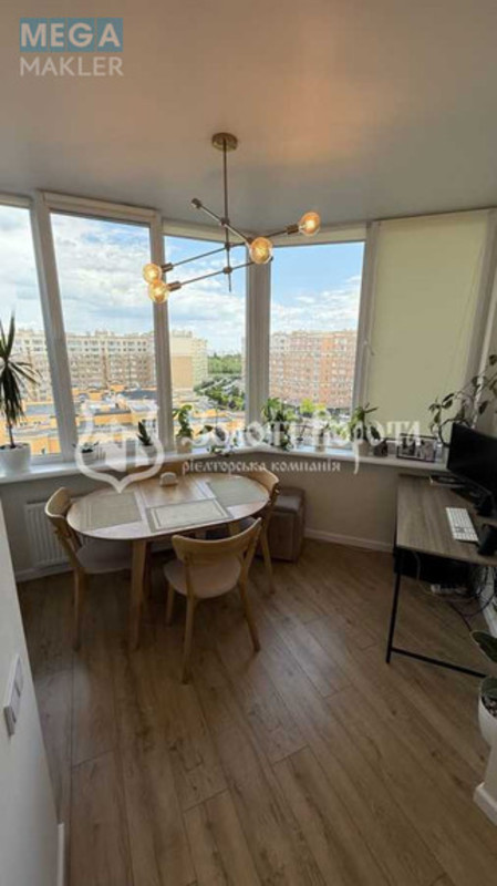 Продаж 2 кімнатної квартири (67/35/19), 8 пов. 10 пов. будинку, <a class="location-link" href="/sofievskaya-borshagovka/" title="Недвижимость Софіївська Борщагівка">Софіївська Борщагівка</a>, Зелена, 8 (изображение 4)
