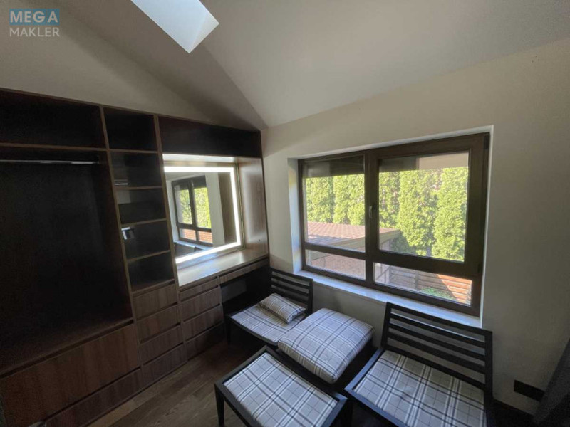 Продаж дома, 2 поверху, 500 кв.м, 5 кімнат, ділянка 13 соток, <a class="location-link" href="/lesniki-selo/" title="Недвижимость Лісники">Лісники</a>, Гайова (изображение 24)