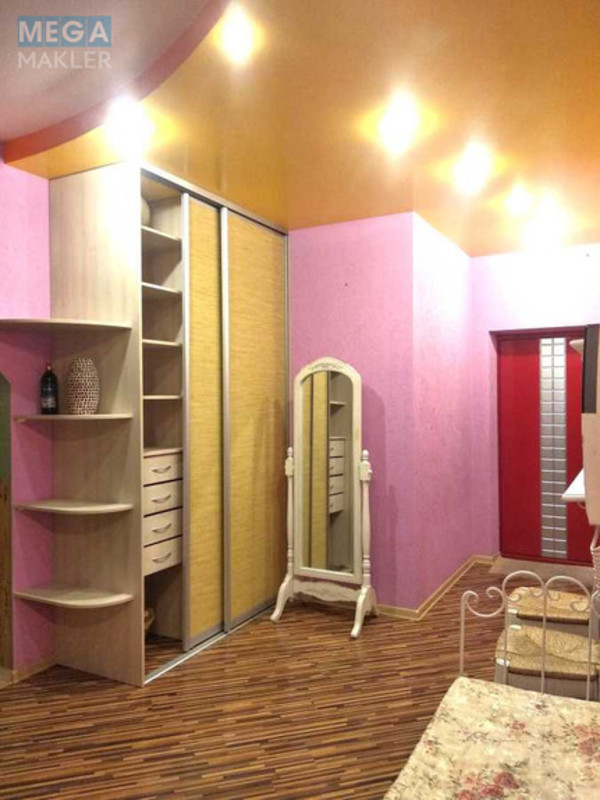 Оренда 2 кімнатної квартири, <a class="location-link" href="/kiev/" title="Недвижимость Київ">Київ</a>, <a class="location-link" href="/kiev/podolskij/" title="Недвижимость Подільський район">Подільський р-н</a>, Щекавицька вул., 30/39 (изображение 17)