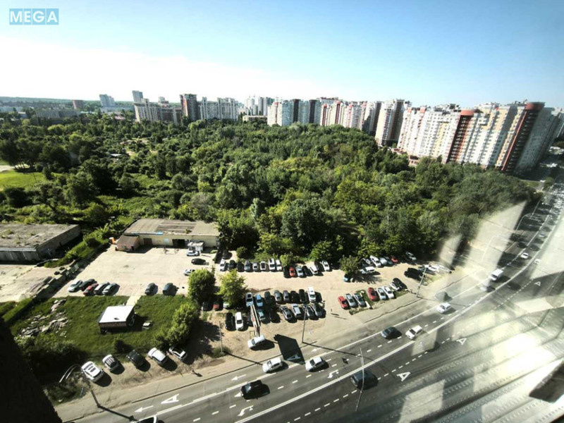 Продаж 2 кімнатної квартири (79/34/15), 18 пов. 25 пов. будинку, <a class="location-link" href="/kiev/" title="Недвижимость Київ">Київ</a>, <a class="location-link" href="/kiev/goloseevskij/" title="Недвижимость Голосіївський район">Голосіївський р-н</a>, Михайла Максимовича вул., 32-Б (изображение 2)
