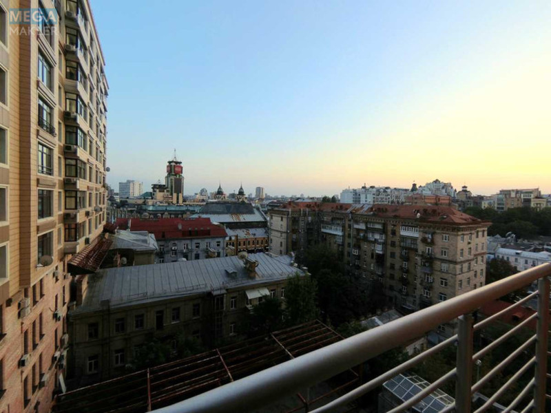 Оренда 3 кімнатної квартири, <a class="location-link" href="/kiev/" title="Недвижимость Київ">Київ</a>, <a class="location-link" href="/kiev/pecherskij/" title="Недвижимость Печерський район">Печерський р-н</a>, Крещатик ул., 27б (изображение 9)