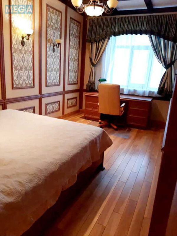 Оренда 3 кімнатної квартири, <a class="location-link" href="/kiev/" title="Недвижимость Київ">Київ</a>, <a class="location-link" href="/kiev/pecherskij/" title="Недвижимость Печерський район">Печерський р-н</a>, Крещатик ул., 27б (изображение 13)