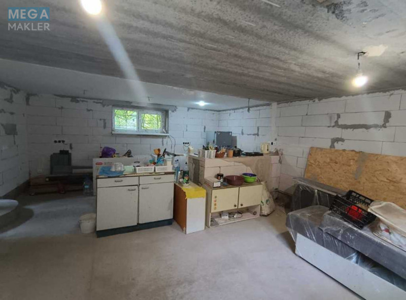 Продаж дома, 2 поверху, 80 кв.м, 3 кімнати, ділянка 8 соток, <a class="location-link" href="/velikaya-olshanka/" title="Недвижимость Велика Вільшанка">Велика Вільшанка</a>, Чорновола (изображение 17)