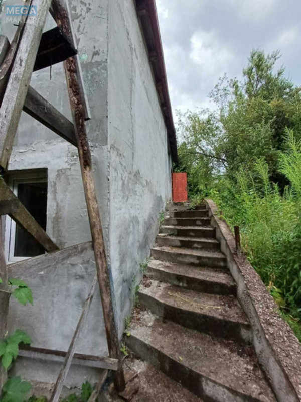 Продаж дома, 2 поверху, 175 кв.м, 3 кімнати, ділянка 5 соток, <a class="location-link" href="/derevyanki-selo/" title="Недвижимость Дерев'янки">Дерев`янки</a>, Мальовнича (изображение 2)