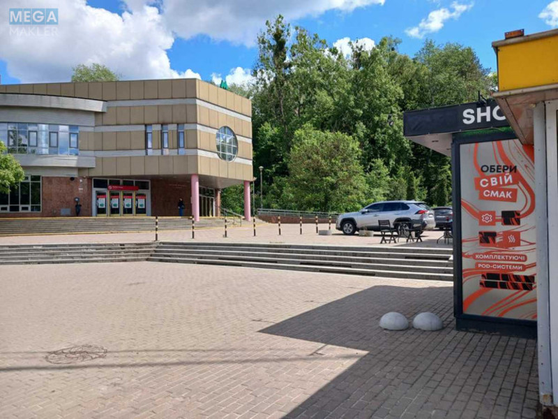 Оренда комерційної нерухомості, 11,48 кв.м, под магазин, <a class="location-link" href="/kiev/" title="Недвижимость Київ">Київ</a>, <a class="location-link" href="/kiev/shevchenkovskij/" title="Недвижимость Шевченківський район">Шевченківський р-н</a>, Академика Щусева ул., 55 (изображение 2)