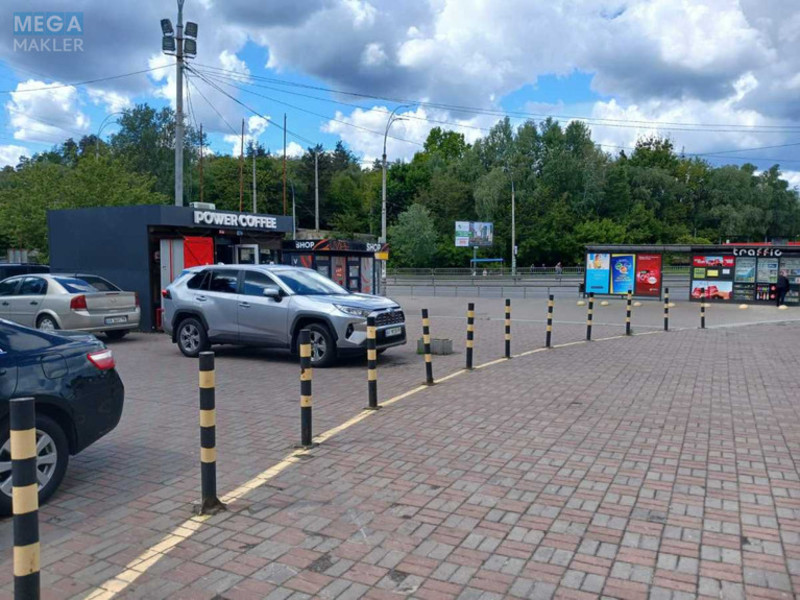 Оренда комерційної нерухомості, 11,48 кв.м, под магазин, <a class="location-link" href="/kiev/" title="Недвижимость Київ">Київ</a>, <a class="location-link" href="/kiev/shevchenkovskij/" title="Недвижимость Шевченківський район">Шевченківський р-н</a>, Академика Щусева ул., 55 (изображение 8)
