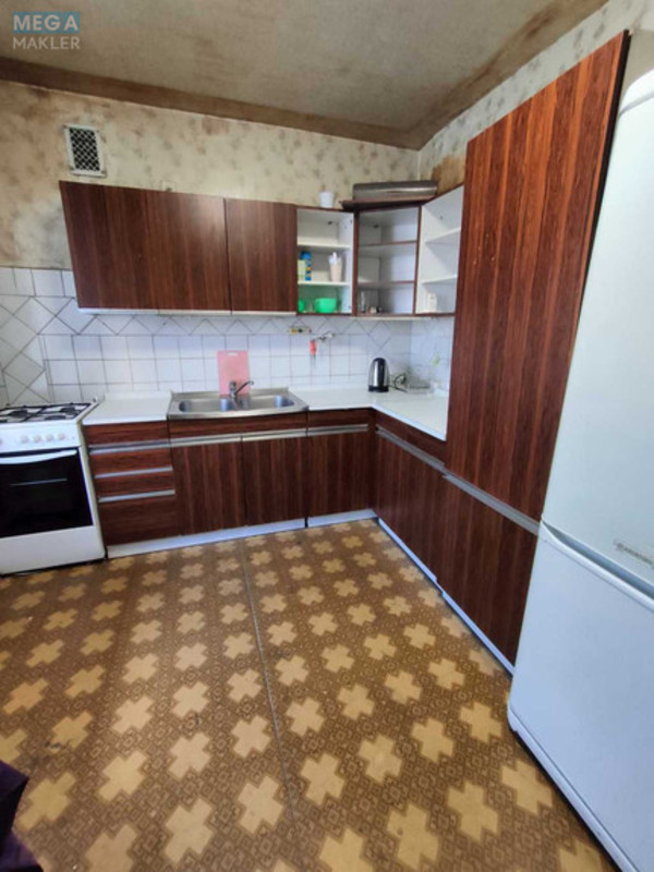 Оренда 2 кімнатної квартири, <a class="location-link" href="/kiev/" title="Недвижимость Київ">Київ</a>, <a class="location-link" href="/kiev/shevchenkovskij/" title="Недвижимость Шевченківський район">Шевченківський р-н</a>, Вячеслава Чорновола вул., 33/30 (изображение 3)