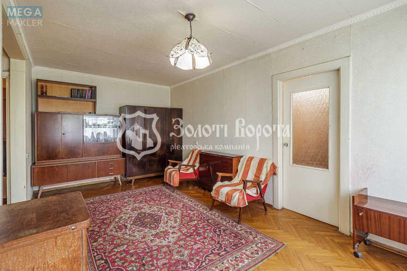 Продаж 2 кімнатної квартири (45/29/6), 5 пов. 5 пов. будинку, <a class="location-link" href="/kiev/" title="Недвижимость Київ">Київ</a>, <a class="location-link" href="/kiev/svyatoshinskij/" title="Недвижимость Святошинський район">Святошинський р-н</a>, Академіка Туполєва вул., 7 (изображение 3)
