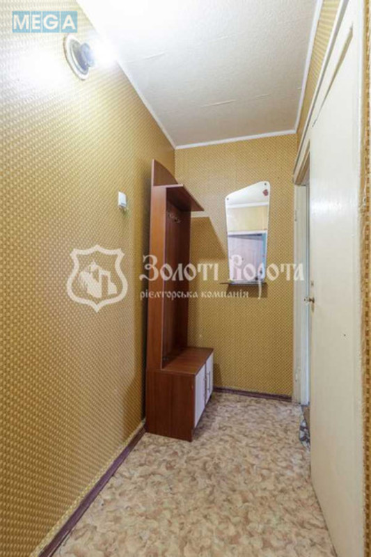 Продаж 2 кімнатної квартири (45/29/6), 5 пов. 5 пов. будинку, <a class="location-link" href="/kiev/" title="Недвижимость Київ">Київ</a>, <a class="location-link" href="/kiev/svyatoshinskij/" title="Недвижимость Святошинський район">Святошинський р-н</a>, Академіка Туполєва вул., 7 (изображение 10)