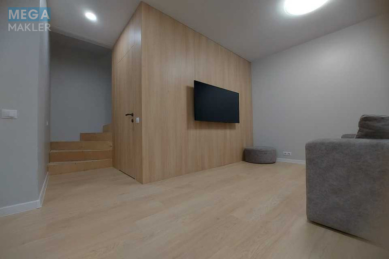 Продаж дома, 3 поверху, 105 кв.м, 3 кімнати, ділянка 1 сотка, <a class="location-link" href="/gostomel/" title="Недвижимость Гостомель">Гостомель</a>, Свято-Покровская, 40 (изображение 4)