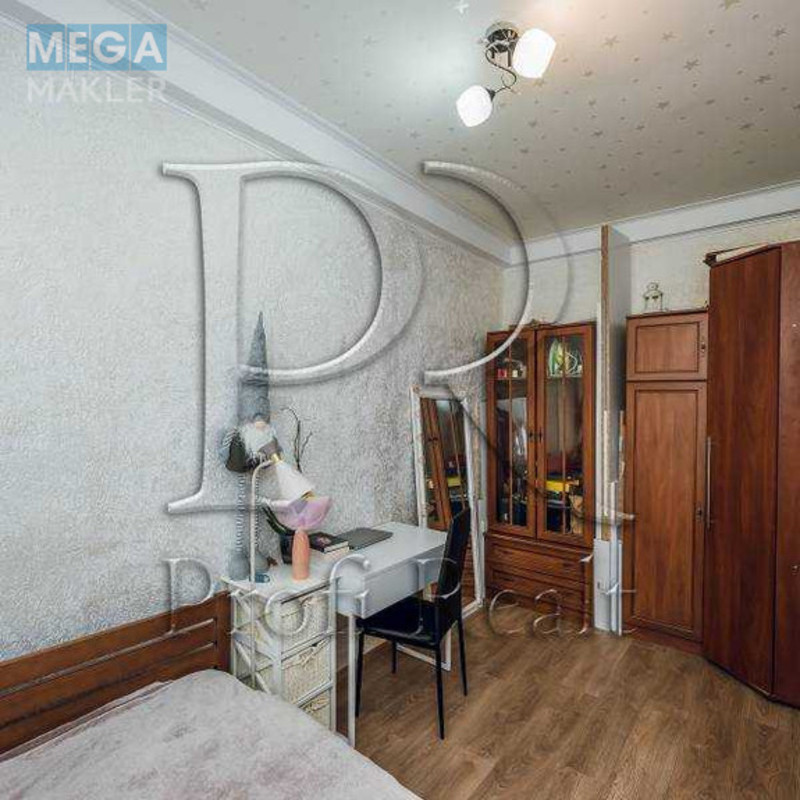 Продаж 2 кімнатної квартири (40/26/6), 4 пов. 5 пов. будинку, <a class="location-link" href="/kiev/" title="Недвижимость Київ">Київ</a>, <a class="location-link" href="/kiev/solomenskij/" title="Недвижимость Солом'янський район">Солом'янський р-н</a>, Антонова Авіаконструктора вулиця, 41 (изображение 3)