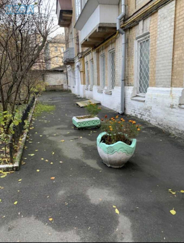 Продаж комерційної нерухомості, 103,50 кв.м, под офис, <a class="location-link" href="/kiev/" title="Недвижимость Київ">Київ</a>, <a class="location-link" href="/kiev/pecherskij/" title="Недвижимость Печерський район">Печерський р-н</a>, Липский пер., 9б (изображение 3)