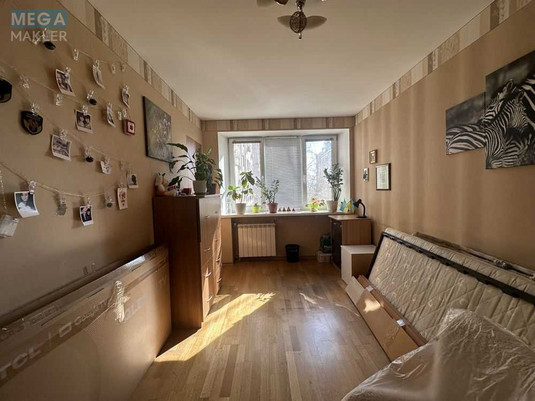Продаж 3 кімнатної квартири (76/?/9), 4 пов. 12 пов. будинку, <a class="location-link" href="/kiev/" title="Недвижимость Київ">Київ</a>, <a class="location-link" href="/kiev/shevchenkovskij/" title="Недвижимость Шевченківський район">Шевченківський р-н</a>, Золотоустівська вул., 48 (изображение 4)