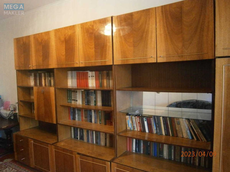 Оренда кімнати (підселення), <a class="location-link" href="/kiev/" title="Недвижимость Київ">Київ</a>, <a class="location-link" href="/kiev/svyatoshinskij/" title="Недвижимость Святошинський район">Святошинський р-н</a>, Семашка вул., 15 (изображение 4)