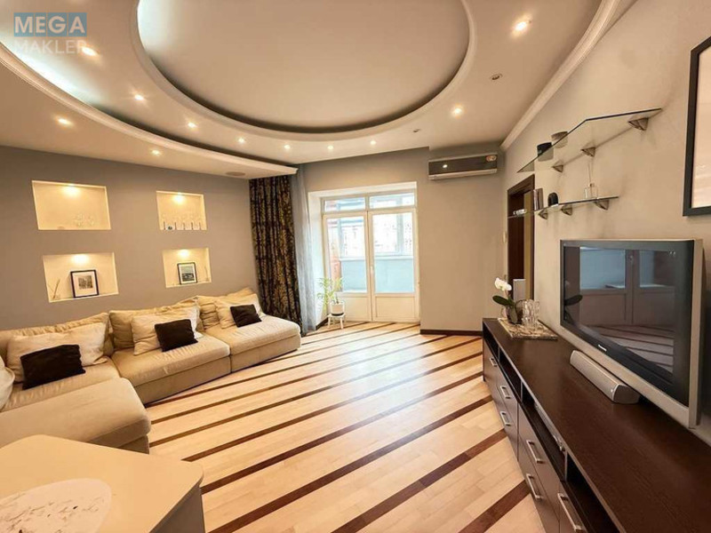 Продаж 2 кімнатної квартири (76/37/13), 4 пов. 21 пов. будинку, <a class="location-link" href="/kiev/" title="Недвижимость Київ">Київ</a>, <a class="location-link" href="/kiev/shevchenkovskij/" title="Недвижимость Шевченківський район">Шевченківський р-н</a>, Вячеслава Чорновола вул., 25 (изображение 3)