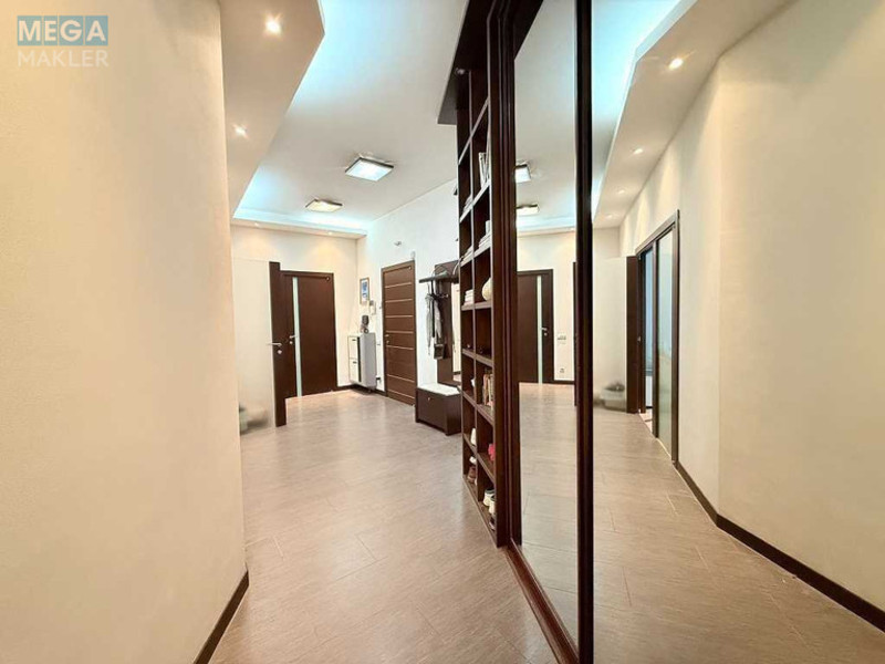 Продаж 2 кімнатної квартири (76/37/13), 4 пов. 21 пов. будинку, <a class="location-link" href="/kiev/" title="Недвижимость Київ">Київ</a>, <a class="location-link" href="/kiev/shevchenkovskij/" title="Недвижимость Шевченківський район">Шевченківський р-н</a>, Вячеслава Чорновола вул., 25 (изображение 10)