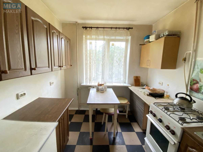 Продаж 2 кімнатної квартири (45/?/?), 4 пов. 9 пов. будинку, <a class="location-link" href="/kiev/" title="Недвижимость Київ">Київ</a>, <a class="location-link" href="/kiev/solomenskij/" title="Недвижимость Солом'янський район">Солом'янський р-н</a>, Метробудівська вул., 1/35 (изображение 11)