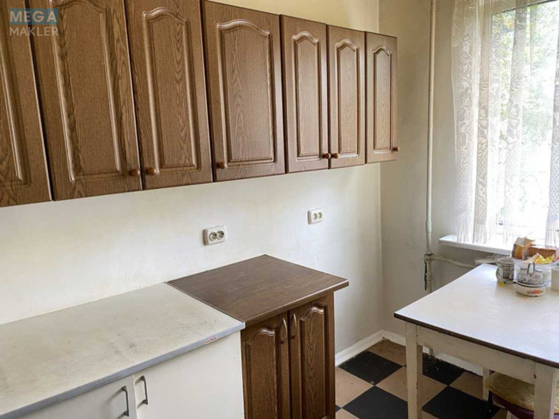 Продаж 2 кімнатної квартири (45/?/?), 4 пов. 9 пов. будинку, <a class="location-link" href="/kiev/" title="Недвижимость Київ">Київ</a>, <a class="location-link" href="/kiev/solomenskij/" title="Недвижимость Солом'янський район">Солом'янський р-н</a>, Метробудівська вул., 1/35 (изображение 13)