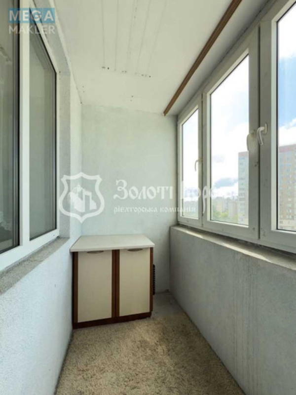 Продаж 2 кімнатної квартири (57/28/8), 9 пов. 25 пов. будинку, <a class="location-link" href="/kiev/" title="Недвижимость Київ">Київ</a>, <a class="location-link" href="/kiev/desnyanskij/" title="Недвижимость Деснянський район">Деснянський р-н</a>, Володимира Маяковського просп., 70 (изображение 11)