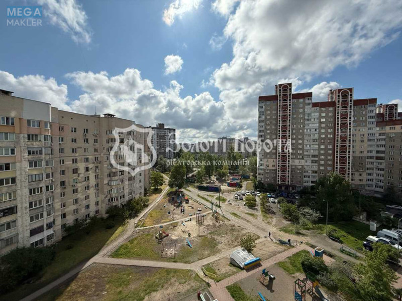 Продаж 2 кімнатної квартири (57/28/8), 9 пов. 25 пов. будинку, <a class="location-link" href="/kiev/" title="Недвижимость Київ">Київ</a>, <a class="location-link" href="/kiev/desnyanskij/" title="Недвижимость Деснянський район">Деснянський р-н</a>, Володимира Маяковського просп., 70 (изображение 23)