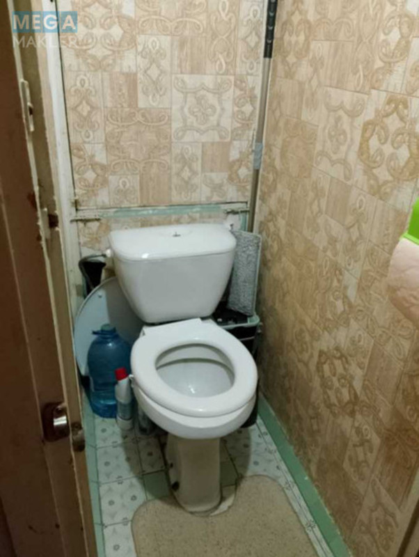 Оренда кімнати (підселення), <a class="location-link" href="/kiev/" title="Недвижимость Київ">Київ</a>, <a class="location-link" href="/kiev/obolonskij/" title="Недвижимость Оболонський район">Оболонський р-н</a>, Приозерная ул., 4а (изображение 4)
