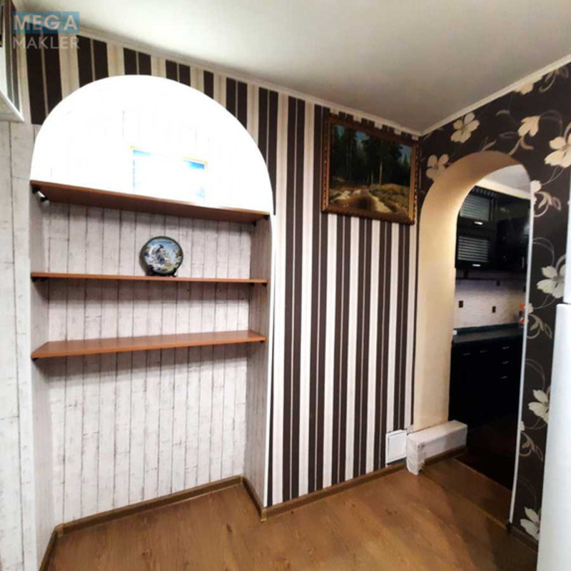 Продаж 3 кімнатної квартири (75/40/16), 3 пов. 14 пов. будинку, <a class="location-link" href="/kiev/" title="Недвижимость Київ">Київ</a>, <a class="location-link" href="/kiev/goloseevskij/" title="Недвижимость Голосіївський район">Голосіївський р-н</a>, Владимира Антоновича ул., 152 (изображение 5)