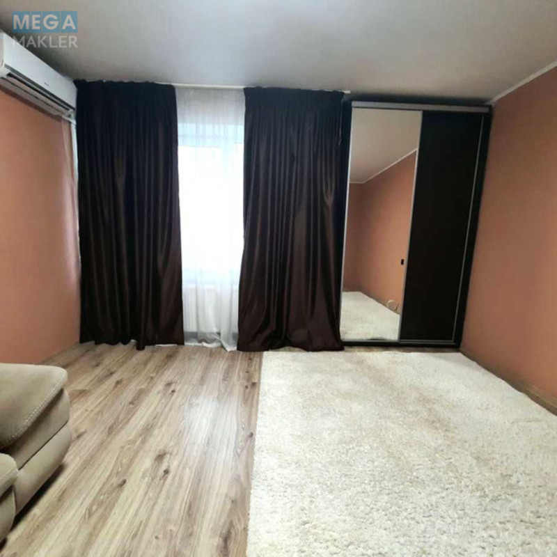 Продаж 3 кімнатної квартири (75/40/16), 3 пов. 14 пов. будинку, <a class="location-link" href="/kiev/" title="Недвижимость Київ">Київ</a>, <a class="location-link" href="/kiev/goloseevskij/" title="Недвижимость Голосіївський район">Голосіївський р-н</a>, Владимира Антоновича ул., 152 (изображение 18)
