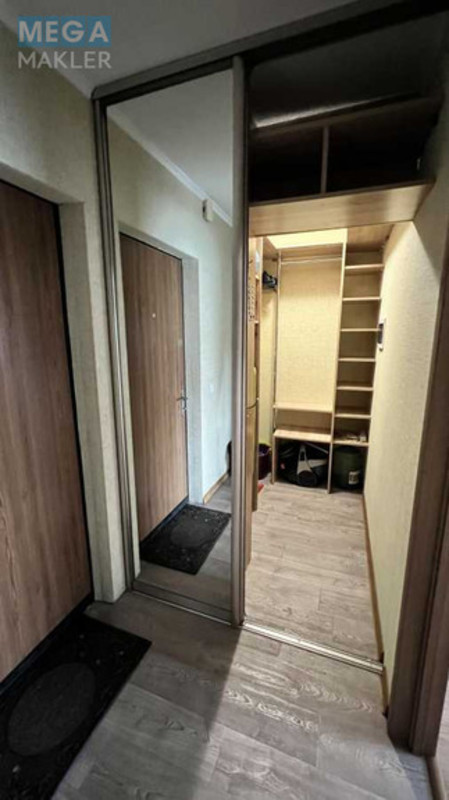 Оренда 1 кімнатної квартири, <a class="location-link" href="/kiev/" title="Недвижимость Київ">Київ</a>, <a class="location-link" href="/kiev/goloseevskij/" title="Недвижимость Голосіївський район">Голосіївський р-н</a>, Академика Глушкова просп., 26 (изображение 6)