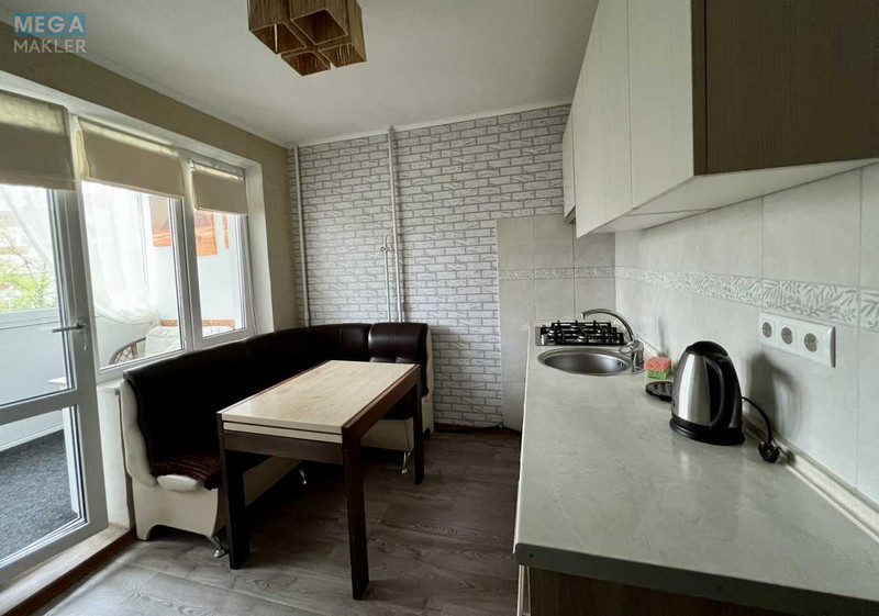 Оренда 1 кімнатної квартири, <a class="location-link" href="/kiev/" title="Недвижимость Київ">Київ</a>, <a class="location-link" href="/kiev/goloseevskij/" title="Недвижимость Голосіївський район">Голосіївський р-н</a>, Академика Глушкова просп., 26 (изображение 12)