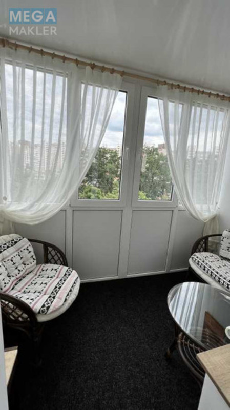 Оренда 1 кімнатної квартири, <a class="location-link" href="/kiev/" title="Недвижимость Київ">Київ</a>, <a class="location-link" href="/kiev/goloseevskij/" title="Недвижимость Голосіївський район">Голосіївський р-н</a>, Академика Глушкова просп., 26 (изображение 16)