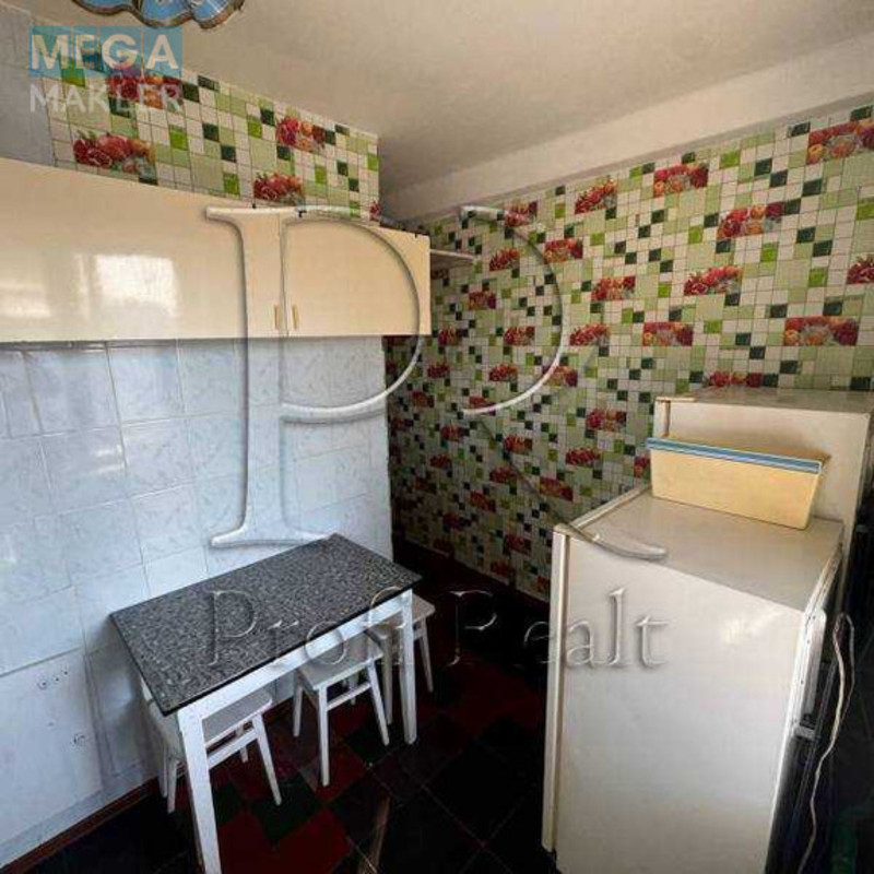 Продаж 3 кімнатної квартири (59/39/7), 9 пов. 9 пов. будинку, <a class="location-link" href="/kiev/" title="Недвижимость Київ">Київ</a>, <a class="location-link" href="/kiev/dneprovskij/" title="Недвижимость Дніпровський район">Дніпровський р-н</a>, Шумського Юрія вулиця, 4А (изображение 7)