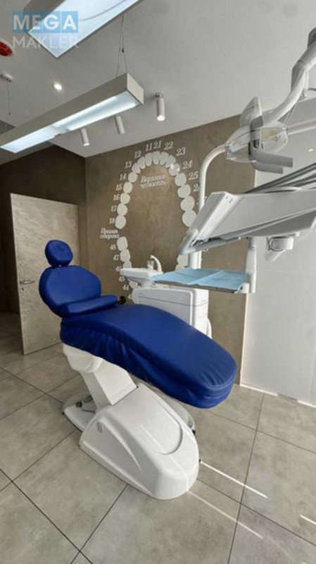 Продаж комерційної нерухомості, 138 кв.м, под магазин, <a class="location-link" href="/kiev/" title="Недвижимость Київ">Київ</a>, <a class="location-link" href="/kiev/pecherskij/" title="Недвижимость Печерський район">Печерський р-н</a>, Василя Тютюнника вул., 51/1а (изображение 5)