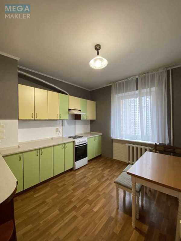 Оренда 2 кімнатної квартири, <a class="location-link" href="/kiev/" title="Недвижимость Київ">Київ</a>, <a class="location-link" href="/kiev/darnickij/" title="Недвижимость Дарницький район">Дарницький р-н</a>, Елены Пчилки ул., 4 (изображение 2)