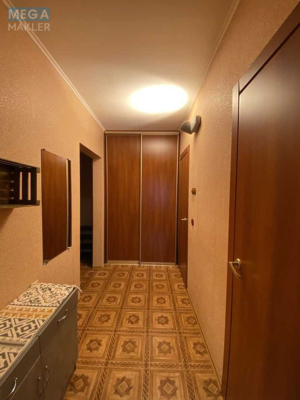 Оренда 2 кімнатної квартири, <a class="location-link" href="/kiev/" title="Недвижимость Київ">Київ</a>, <a class="location-link" href="/kiev/darnickij/" title="Недвижимость Дарницький район">Дарницький р-н</a>, Елены Пчилки ул., 4 (изображение 5)