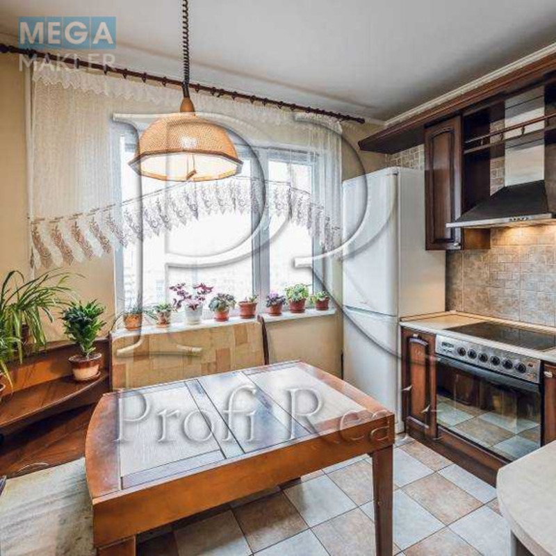 Продаж 3 кімнатної квартири (72/42/8), 16 пов. 18 пов. будинку, <a class="location-link" href="/kiev/" title="Недвижимость Київ">Київ</a>, <a class="location-link" href="/kiev/goloseevskij/" title="Недвижимость Голосіївський район">Голосіївський р-н</a>, Глушкова Академіка проспект, 45 (изображение 10)