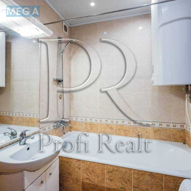 Продаж 3 кімнатної квартири (72/42/8), 16 пов. 18 пов. будинку, <a class="location-link" href="/kiev/" title="Недвижимость Київ">Київ</a>, <a class="location-link" href="/kiev/goloseevskij/" title="Недвижимость Голосіївський район">Голосіївський р-н</a>, Глушкова Академіка проспект, 45 (изображение 15)