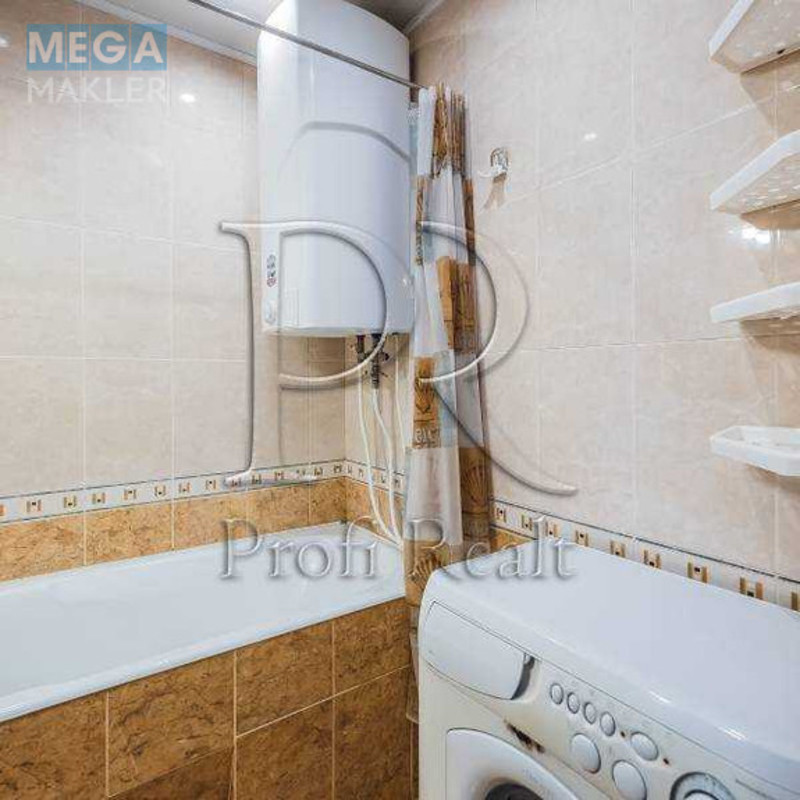 Продаж 3 кімнатної квартири (72/42/8), 16 пов. 18 пов. будинку, <a class="location-link" href="/kiev/" title="Недвижимость Київ">Київ</a>, <a class="location-link" href="/kiev/goloseevskij/" title="Недвижимость Голосіївський район">Голосіївський р-н</a>, Глушкова Академіка проспект, 45 (изображение 16)