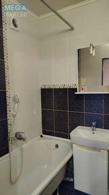 Оренда 1 кімнатної квартири, <a class="location-link" href="/kiev/" title="Недвижимость Київ">Київ</a>, <a class="location-link" href="/kiev/svyatoshinskij/" title="Недвижимость Святошинський район">Святошинський р-н</a>, Михайла Котельникова вул., 89 (изображение 11)