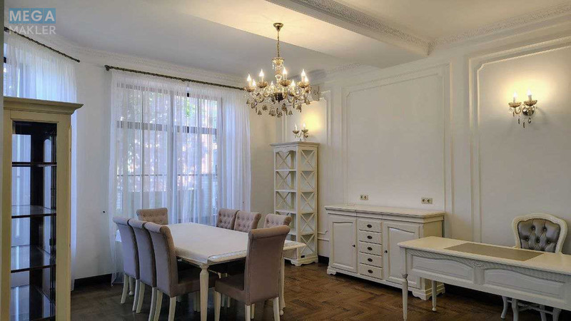 Продаж дома, 3 поверху, 495 кв.м, 5 кімнат, ділянка 13 соток, <a class="location-link" href="/lesniki-selo/" title="Недвижимость Лісники">Лісники</a>, Стешки (изображение 9)