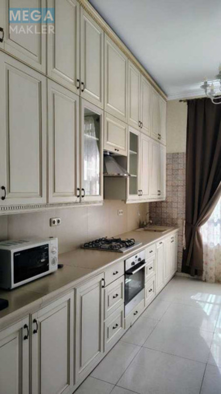 Продаж дома, 3 поверху, 495 кв.м, 5 кімнат, ділянка 13 соток, <a class="location-link" href="/lesniki-selo/" title="Недвижимость Лісники">Лісники</a>, Стешки (изображение 11)