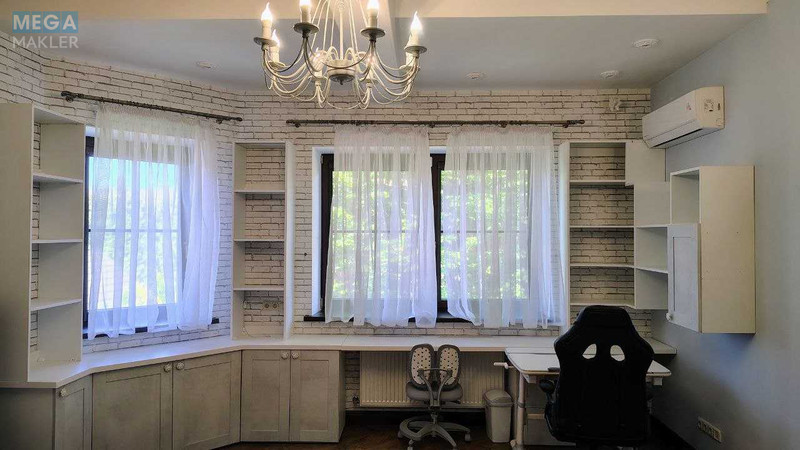 Продаж дома, 3 поверху, 495 кв.м, 5 кімнат, ділянка 13 соток, <a class="location-link" href="/lesniki-selo/" title="Недвижимость Лісники">Лісники</a>, Стешки (изображение 17)