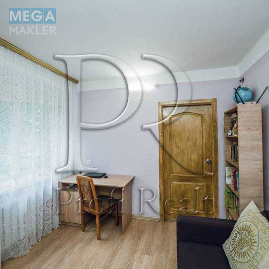 Продаж 3 кімнатної квартири (60/42/9), 1 пов. 9 пов. будинку, <a class="location-link" href="/kiev/" title="Недвижимость Київ">Київ</a>, <a class="location-link" href="/kiev/solomenskij/" title="Недвижимость Солом'янський район">Солом'янський р-н</a>, Борщагівська вулиця, 99 (изображение 13)