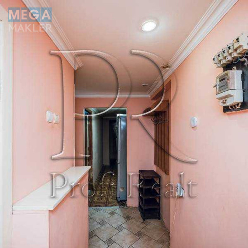 Продаж 3 кімнатної квартири (60/42/9), 1 пов. 9 пов. будинку, <a class="location-link" href="/kiev/" title="Недвижимость Київ">Київ</a>, <a class="location-link" href="/kiev/solomenskij/" title="Недвижимость Солом'янський район">Солом'янський р-н</a>, Борщагівська вулиця, 99 (изображение 17)