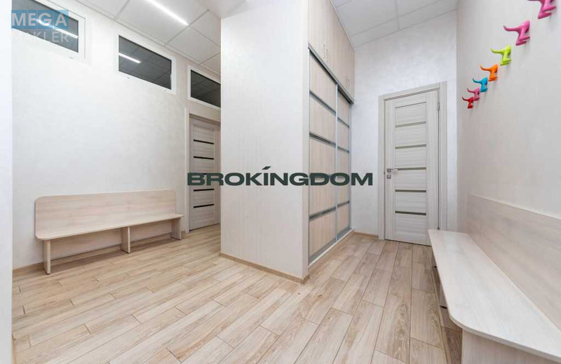 Продаж окремої будівлі/побудови, 147 кв.м, <a class="location-link" href="/kiev/" title="Недвижимость Київ">Київ</a>, <a class="location-link" href="/kiev/podolskij/" title="Недвижимость Подільський район">Подільський р-н</a>, Перемышельская вул., 2г (изображение 8)