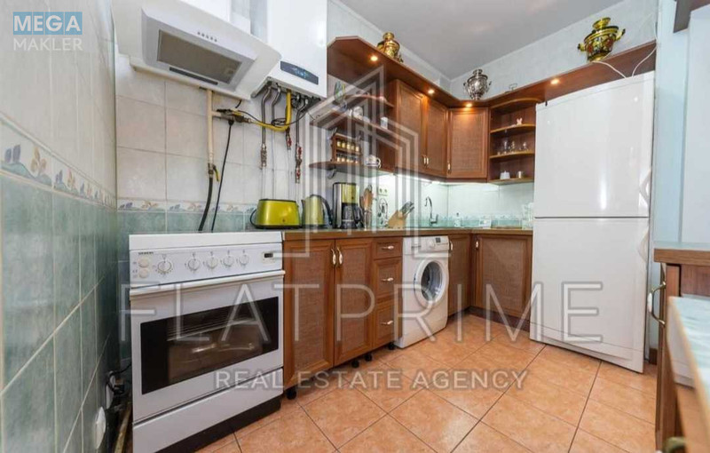 Продаж дома, 3 поверху, 130 кв.м, 5 кімнат, ділянка 4 сотки, <a class="location-link" href="/kiev/" title="Недвижимость Київ">Київ</a>, <a class="location-link" href="/kiev/obolonskij/" title="Недвижимость Оболонський район">Оболонський р-н</a>, 1-а лінія вул. (изображение 5)