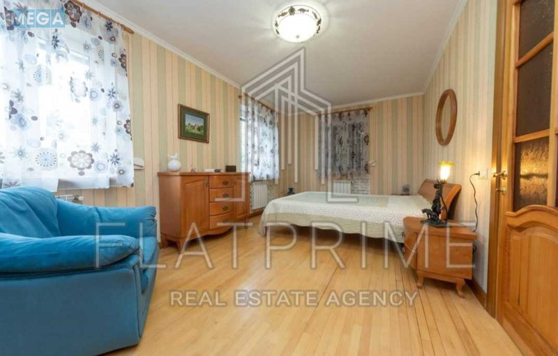 Продаж дома, 3 поверху, 130 кв.м, 5 кімнат, ділянка 4 сотки, <a class="location-link" href="/kiev/" title="Недвижимость Київ">Київ</a>, <a class="location-link" href="/kiev/obolonskij/" title="Недвижимость Оболонський район">Оболонський р-н</a>, 1-а лінія вул. (изображение 11)