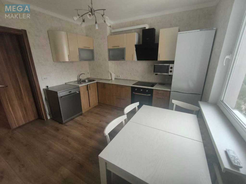 Продаж 2 кімнатної квартири (67/?/12), 14 пов. 25 пов. будинку, <a class="location-link" href="/kiev/" title="Недвижимость Київ">Київ</a>, <a class="location-link" href="/kiev/darnickij/" title="Недвижимость Дарницький район">Дарницький р-н</a>, Урловская ул., 38а (изображение 2)